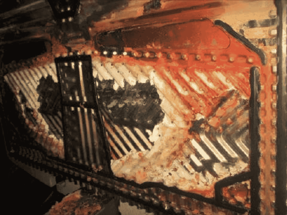 MV Detroit Express fresh water generator before HydroFLOW — scaled, fouled plates