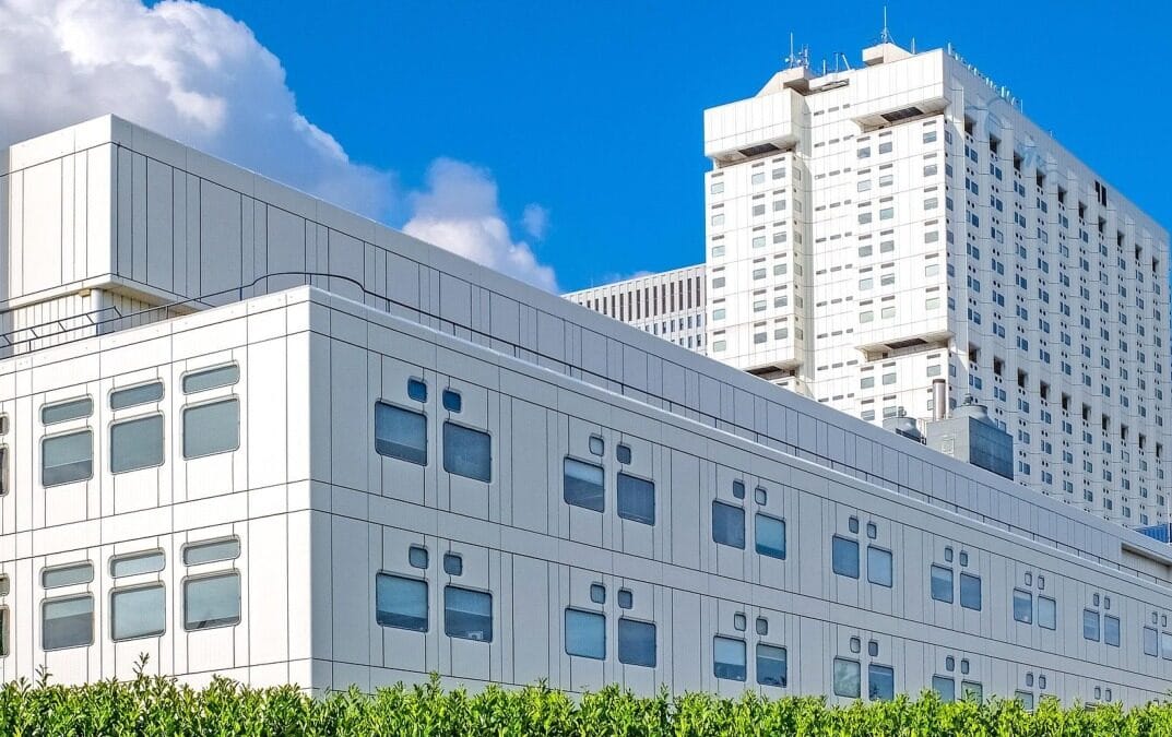 US Hospital Ice Machines: Biofilm Purged in 3 Weeks