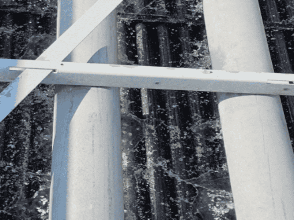 Clean data centre cooling surfaces after HydroFLOW treatment — chemical-free, Amsterdam